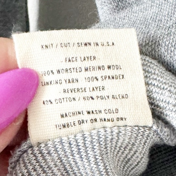 NWKC Gray Crew Neck Sweater - Picture 12 of 12